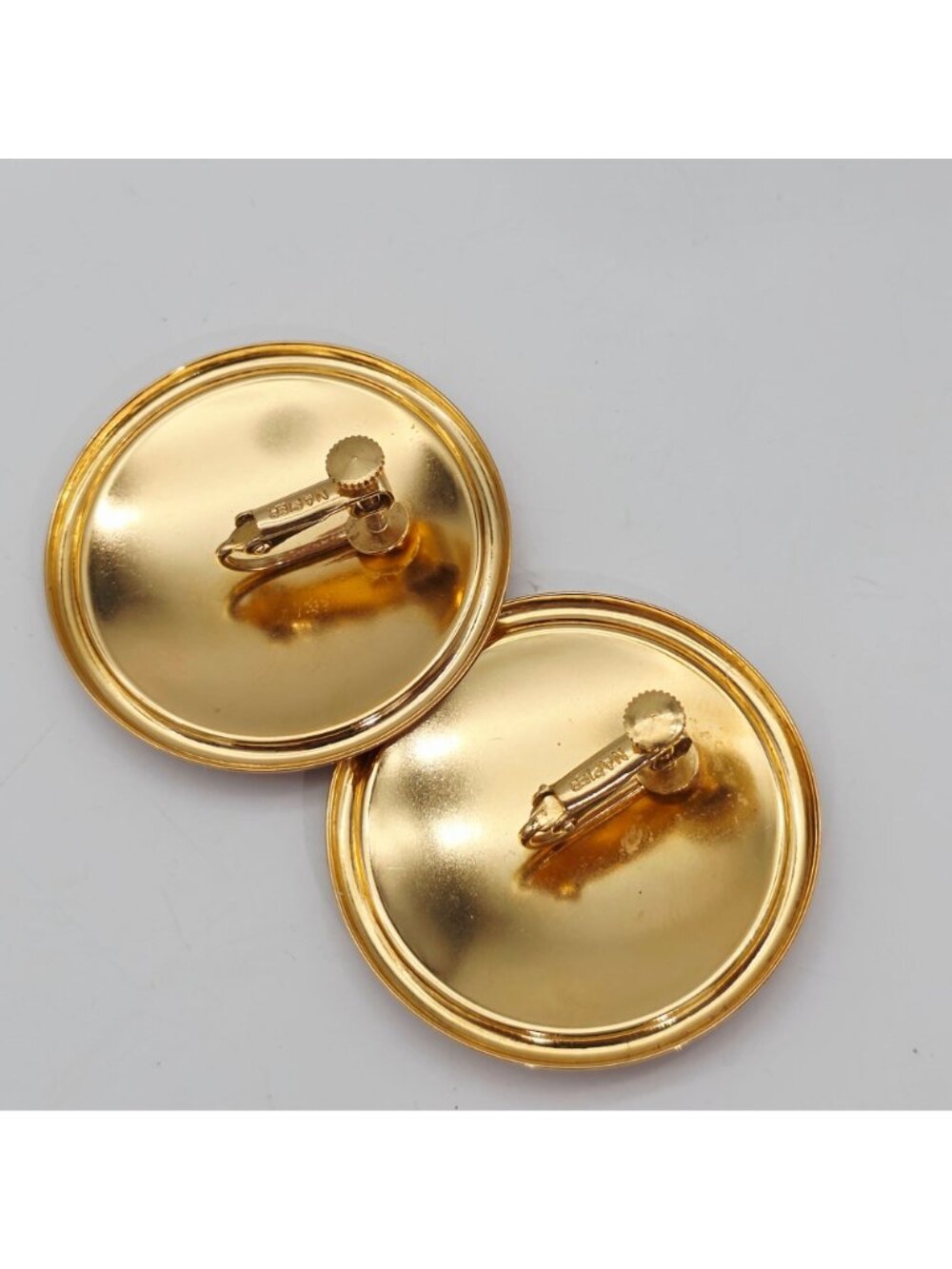 Vintage Napier Red Enamel & Gold-Tone Round Clip-On Earrings 1.5" - Picture 5 of 6